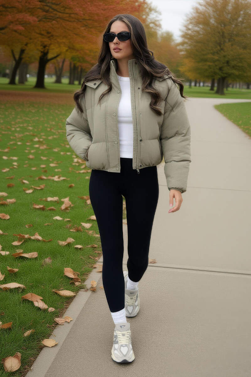 Sage | Chaqueta Puffer Corta con Capucha