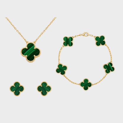 Collar Velvet Bloom