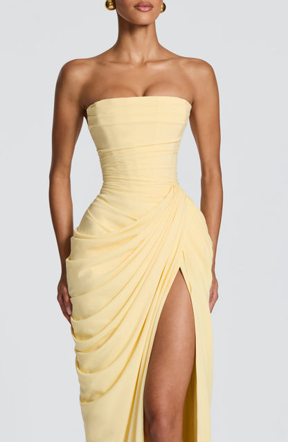 Robe Aura Dorada