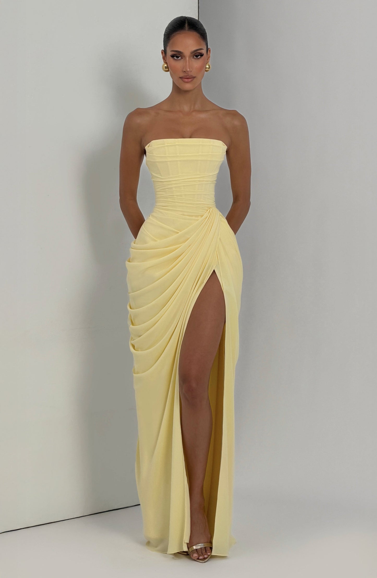 Robe Aura Dorada