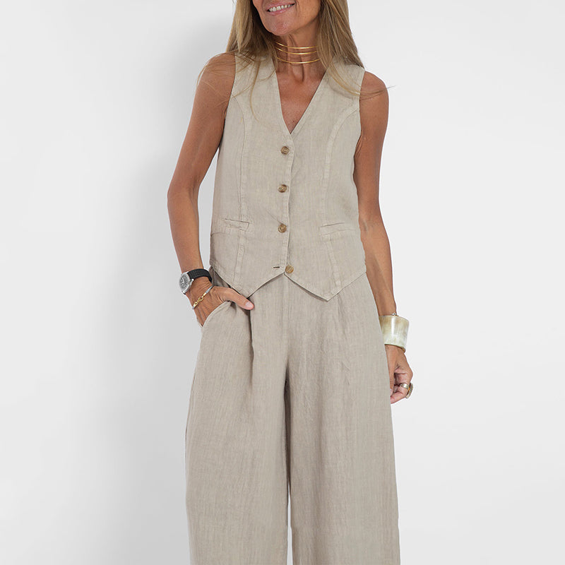 Mono Aurora Silhouette